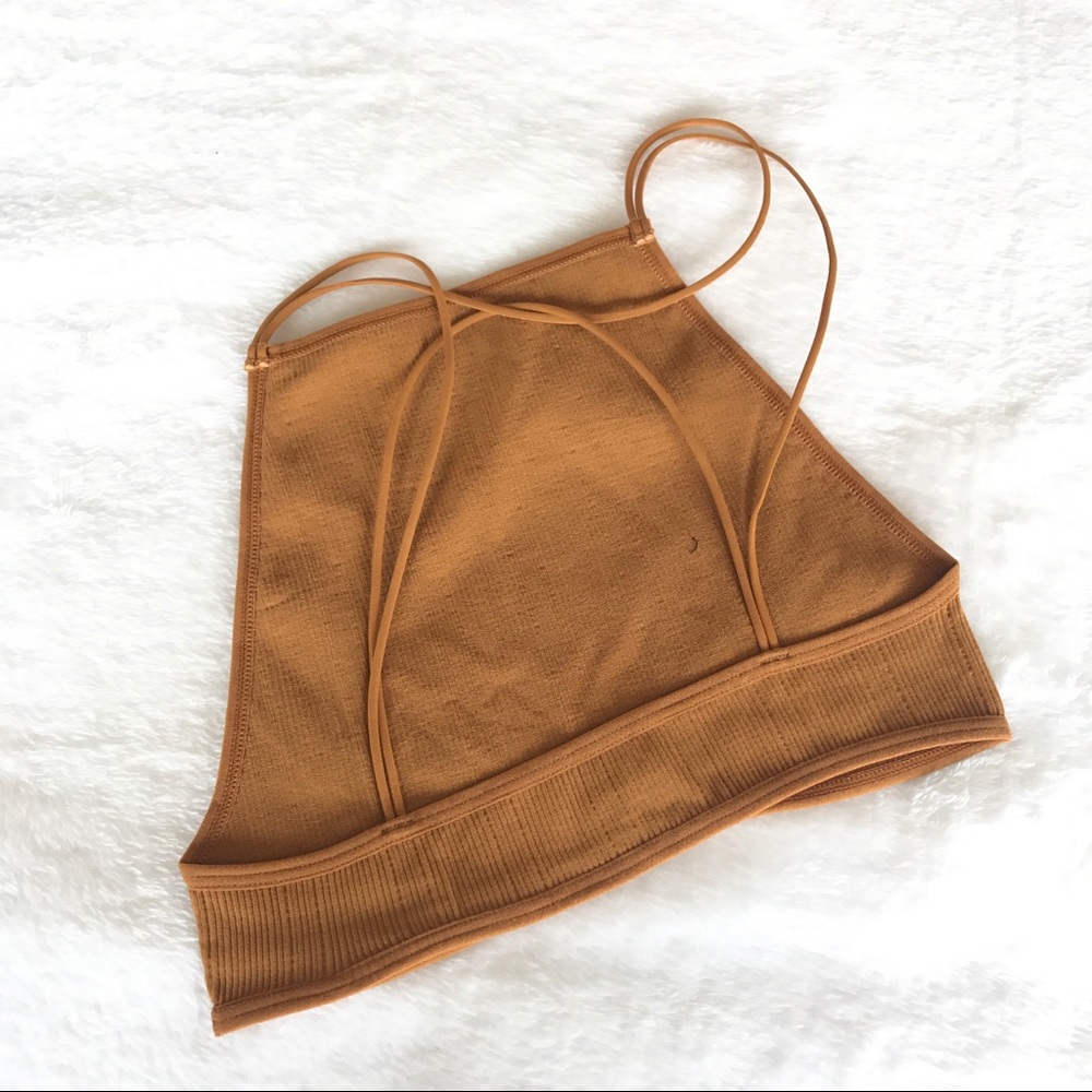 🆑NEW!! Seamless High Neck Bra Top - Picture 3 of 6